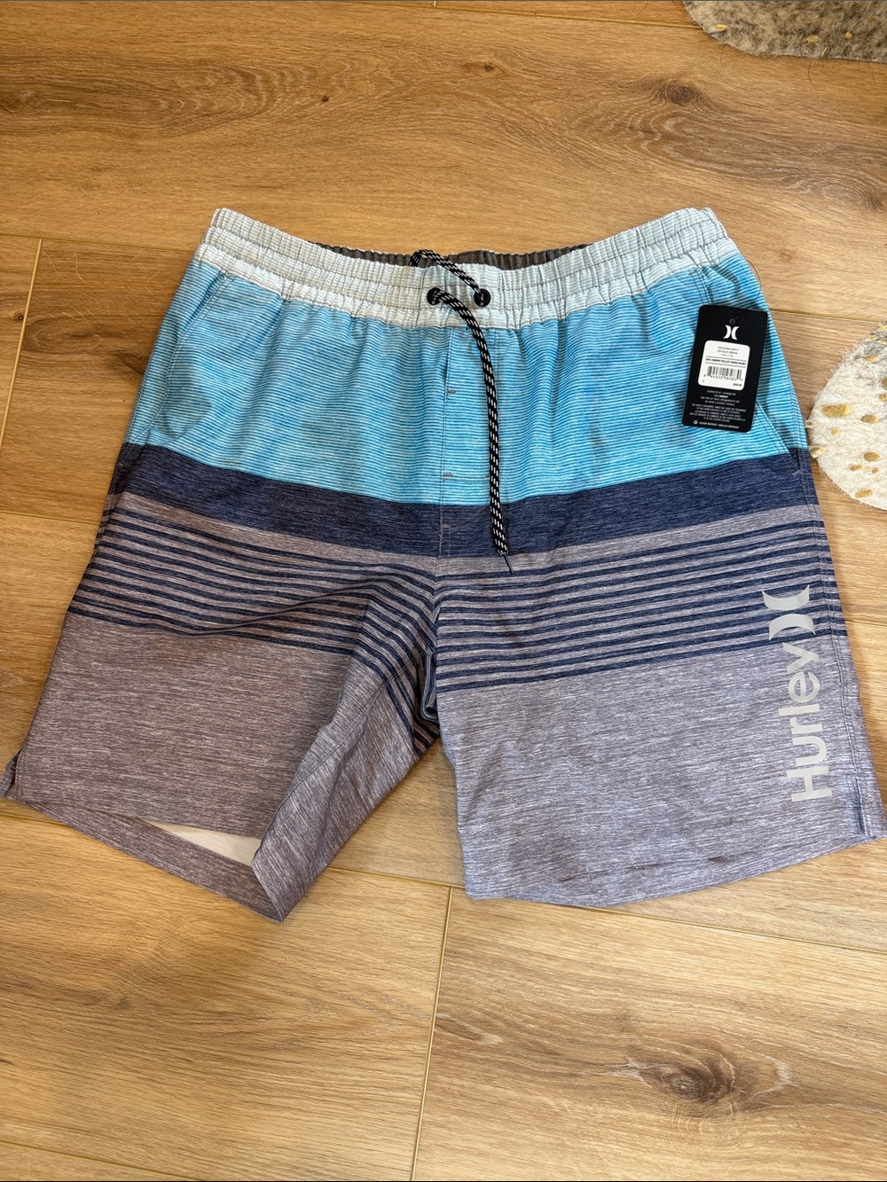 Hurley epic ombré volley swim shorts size large